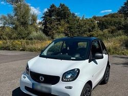 Weiß Gebraucht 2018 Smart ForTwo Cabrio Cabrio | 13.500 € (Fairer Preis)