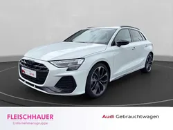 Weiss Gebraucht 2025 Audi A3 Sportback S-Line Limousine | 38.990 € (Guter Preis)