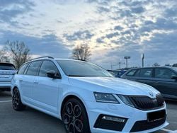 Weiß Gebraucht 2020 Skoda Octavia vRS Kombi | 23.200 € (Guter Preis)
