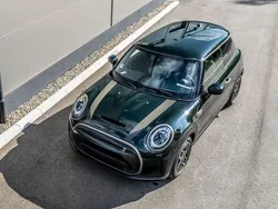 Grün Gebraucht 2023 Mini Cooper SE Resolute Edition Kleinwagen | 19.499 € (Superpreis)