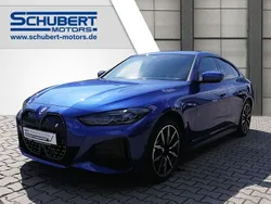Portimao blau metallic Gebraucht 2022 BMW i4 M Sport Limousine | 44.980 € (Fairer Preis)