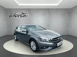 Grau Gebraucht 2014 Mercedes A180 Style Limousine | 12.690 € (Fairer Preis)