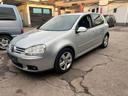 Silber Gebraucht 2008 VW Golf V Limousine | 3.450 € (Fairer Preis)