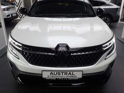 Perlmuttweiß metallic, black pearlschwarz metall (weiß) Gebraucht 2025 Renault Austral Iconic Esprit Alpine SUV | 43.999 €