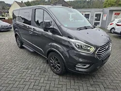 Grau Gebraucht 2023 Ford Transit Custom Titanium X Van / Kleinbus | 44.500 € (Fairer Preis)