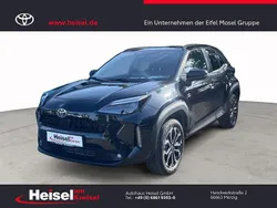 Schwarz Neu 2025 Toyota Yaris Cross SUV | 29.960 € (Fairer Preis)