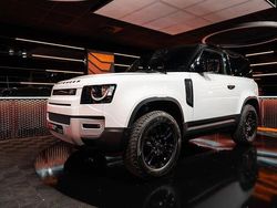 Weiß Gebraucht 2023 Land Rover Defender SUV | 77.900 €