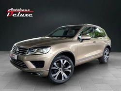 Sand gold metallic Gebraucht 2015 VW Touareg Exclusive SUV | 26.900 € (Fairer Preis)