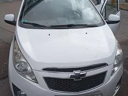 Weiß Gebraucht 2012 Chevrolet Spark LS Kleinwagen | 1.800 € (Guter Preis)