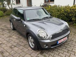 Grau Gebraucht 2009 Mini ONE Kleinwagen | 4.150 € (Etwas zu teuer)