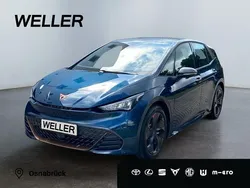 Aurora blue (blau) Gebraucht 2024 Cupra Born Kleinwagen | 31.950 € (Superpreis)