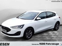 Weiss Gebraucht 2024 Ford Focus Titanium Limousine | 20.390 € (Superpreis)