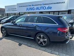 Blau Gebraucht 2021 Mercedes C220 Limousine | 27.990 € (Fairer Preis)