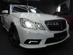 Weiß Gebraucht 2010 Mercedes E350 AMG line Kombi | 12.900 € (Etwas zu teuer)