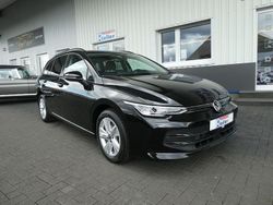 Schwarz Gebraucht 2025 VW Golf VIII Life Kombi | 23.999 € (Guter Preis)