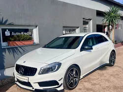 Weiß Gebraucht 2013 Mercedes A180 AMG line Limousine | 15.999 €
