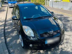 Schwarz Gebraucht 2006 Toyota Yaris Kleinwagen | 4.800 € (Etwas zu teuer)