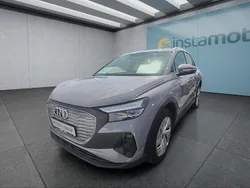 Grau Gebraucht 2021 Audi Q4 e-tron SUV | 23.399 € (Guter Preis)