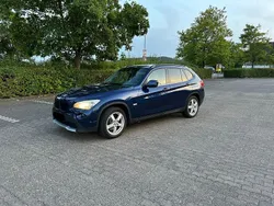 Blau Gebraucht 2011 BMW X1 SUV | 9.399 € (Fairer Preis)