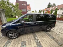 Schwarz Gebraucht 2016 Mercedes V250 Avantgarde Edition Van / Kleinbus | 34.400 € (Fairer Preis)