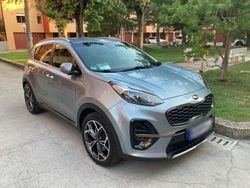 Grau Gebraucht 2018 Kia Sportage SUV | 22.000 € (Etwas zu teuer)
