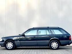 Schwarz Gebraucht 1993 Mercedes 300 Kombi | 16.900 €
