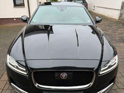 Schwarz Gebraucht 2018 Jaguar XF Portfolio Limousine | 18.990 € (Etwas zu teuer)