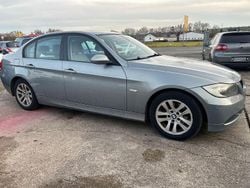 Blau Gebraucht 2006 BMW 320 Comfort Edition Limousine | 1.899 € (Superpreis)