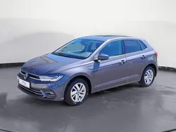 Rauchgrau metallic Gebraucht 2024 VW Polo Style Limousine | 22.460 € (Fairer Preis)