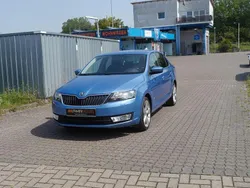 Blau Gebraucht 2014 Skoda Rapid Elegance Limousine | 7.690 € (Guter Preis)