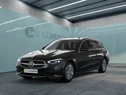 Grau Gebraucht 2024 Mercedes 180 Limousine | 36.540 € (Fairer Preis)
