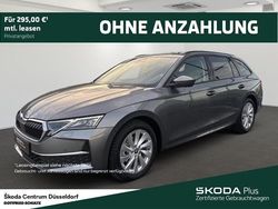 Grau Gebraucht 2025 Skoda Octavia Lodge Kombi | 30.450 € (Guter Preis)