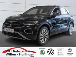 Deep black perleffekt Gebraucht 2025 VW T-Roc Goal SUV | 34.490 € (Guter Preis)