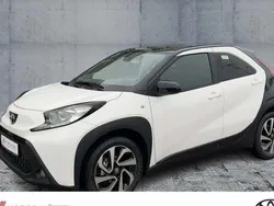 Schwarz Neu 2024 Toyota Aygo Kleinwagen | 17.490 €