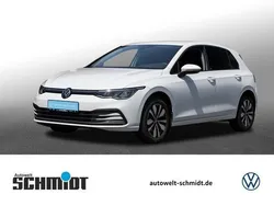 Pure white Gebraucht 2024 VW Golf VIII R Limousine | 25.498 € (Superpreis)