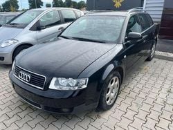 Schwarz Gebraucht 2002 Audi A4 Kombi | 1.990 € (Superpreis)