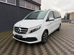 Weiß Gebraucht 2022 Mercedes V300 Avantgarde Edition Van / Kleinbus | 47.950 € (Superpreis)