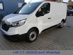 Weiß Gebraucht 2023 Renault Trafic Van | 23.500 € (Guter Preis)
