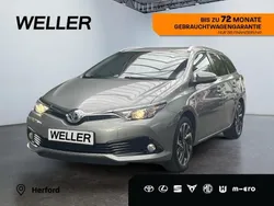 Titansilber mica metallic Gebraucht 2015 Toyota Auris Hybrid Design Kombi | 13.480 € (Fairer Preis)