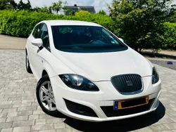 Weiß Gebraucht 2011 Seat Leon Limousine | 4.400 € (Etwas zu teuer)