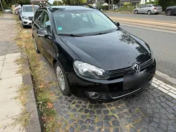 Schwarz Gebraucht 2011 VW Golf VI Kombi | 2.800 € (Superpreis)