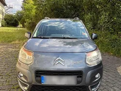 Grau Gebraucht 2011 Citroën C3 Kleinwagen | 4.450 €