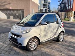 Weiß Gebraucht 2010 Smart ForTwo Cabrio Cabrio | 6.490 € (Fairer Preis)