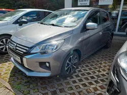 Grau Gebraucht 2021 Mitsubishi Space Star Spirit+ Limousine | 11.890 € (Fairer Preis)