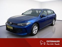 Reef blue Gebraucht 2024 VW Passat Kombi | 28.990 € (Superpreis)