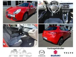 Rot Gebraucht 2016 Alfa Romeo Giulietta Impression Kleinwagen | 9.450 €