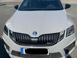 Grau Gebraucht 2019 Skoda Octavia RS Kombi | 17.800 € (Fairer Preis)