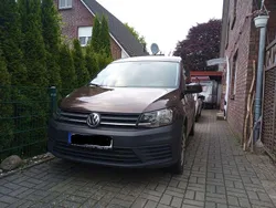 Braun Gebraucht 2018 VW Caddy Trendline Van / Kleinbus | 15.555 € (Guter Preis)