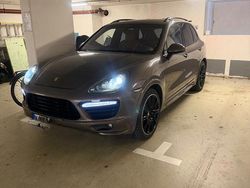Grau Gebraucht 2012 Porsche Cayenne GTS SUV | 21.800 € (Guter Preis)