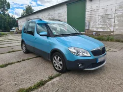 Blau Gebraucht 2011 Skoda Roomster Scout Kombi | 2.500 €